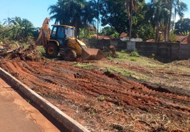 Prefeitura de Gurinhatã intensifica limpeza urbana em Flor de Minas