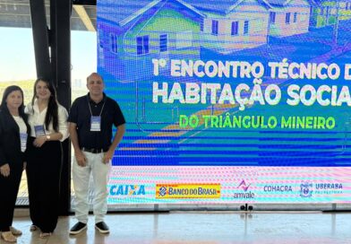 Prefeitura de Gurinhatã marca presença em encontro sobre habitação